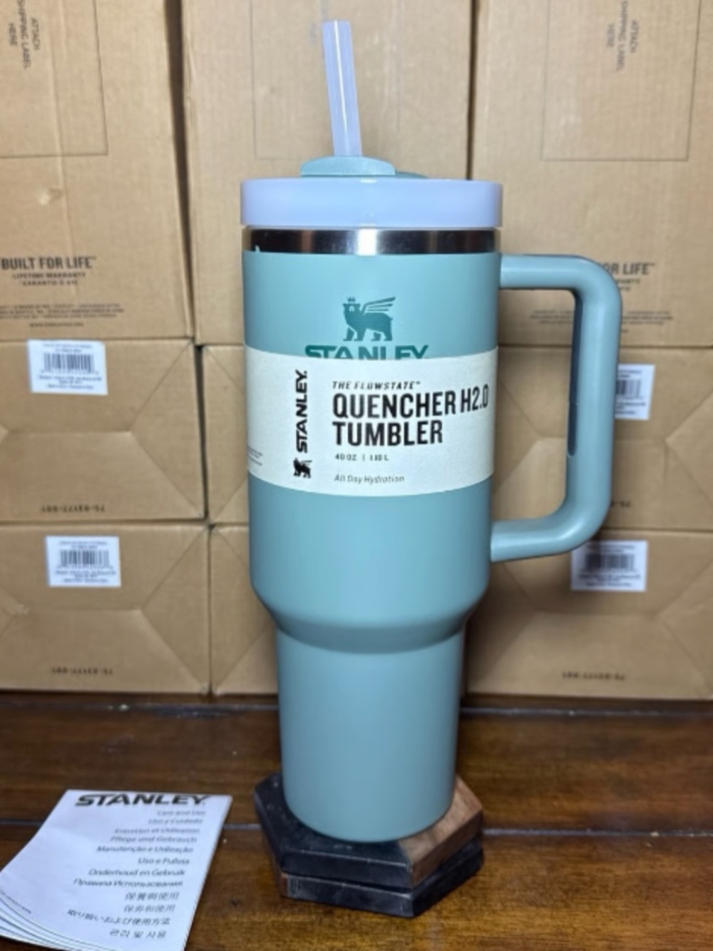 Stanley The Quencher H2.0 FlowState Tumbler – 40 oz / 1.18 L – Eucalyptus - Sage